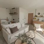 Appart hôtel Theros Boutique Kourouta