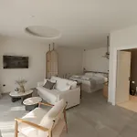 Theros Boutique Appart hôtel Kourouta