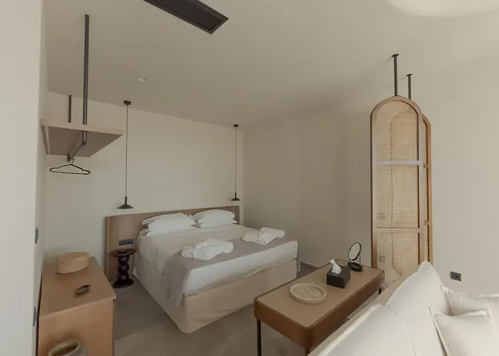 Aparthotel Theros Boutique