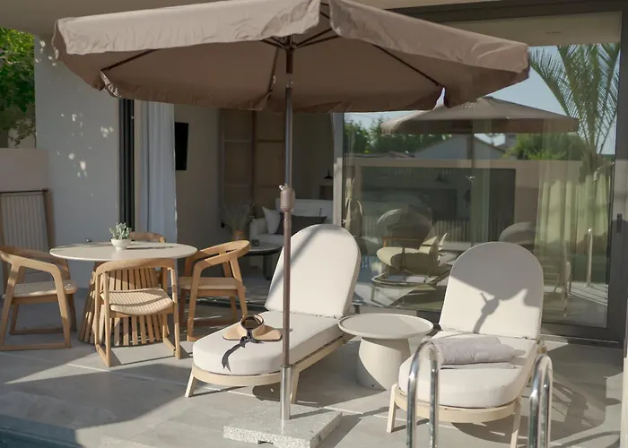 Aparthotel Theros Boutique