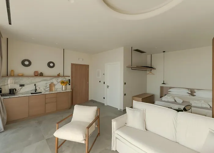 Aparthotel Theros Boutique Kourouta