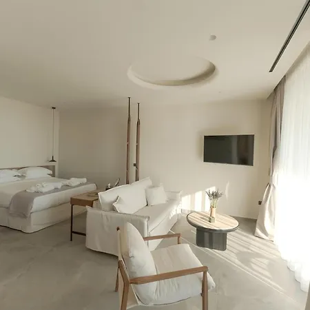 Theros Boutique شقة فندقية