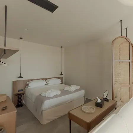 شقة فندقية Theros Boutique