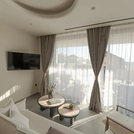 Theros Boutique Lägenhetshotell