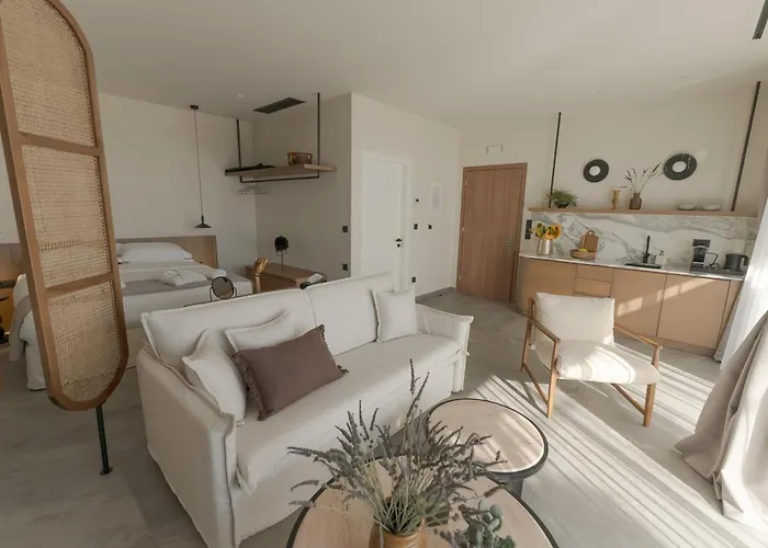 Lejlighedshotel Theros Boutique Kourouta