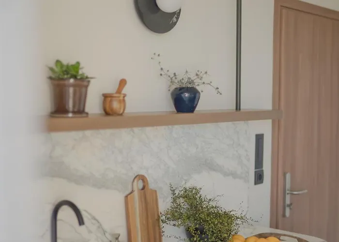 Theros Boutique Ξενοδοχείο με διαμερίσματα Κουρούτα