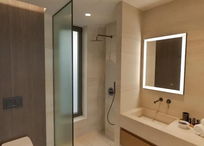 Theros Boutique Kourouta